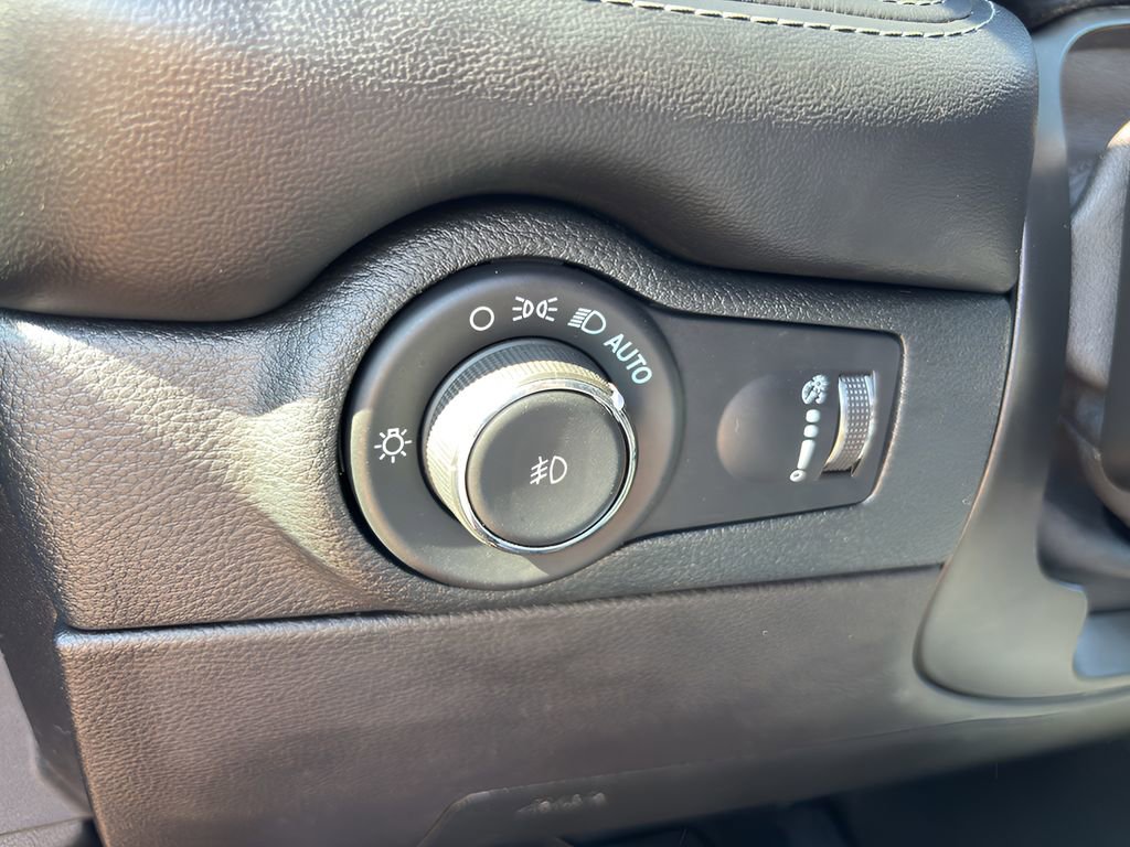 Used 2021 Dodge Durango GT image 26