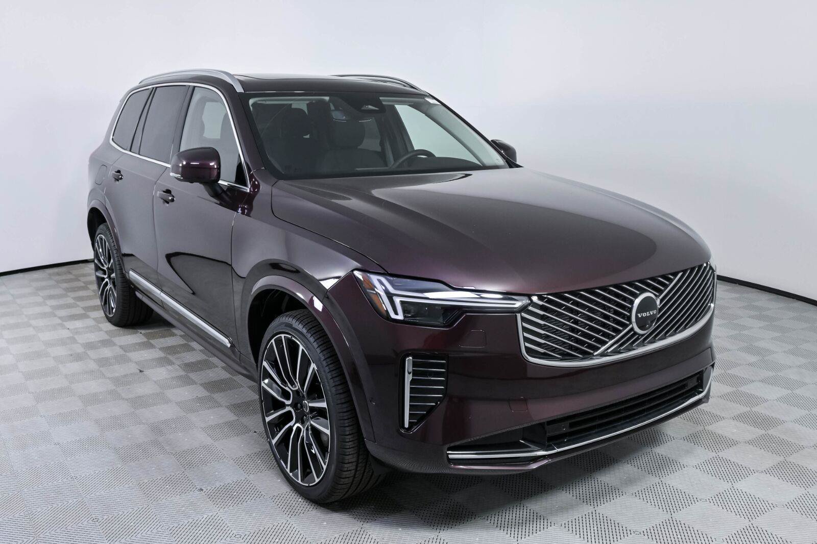 New 2026 Volvo XC90 B6 Plus w/ Protection Package Premier AWD/4WD image 26