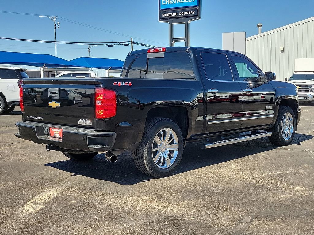 Used 2015 Chevrolet Silverado 1500 High Country w/ High Country Premium Package AWD/4WD image 4