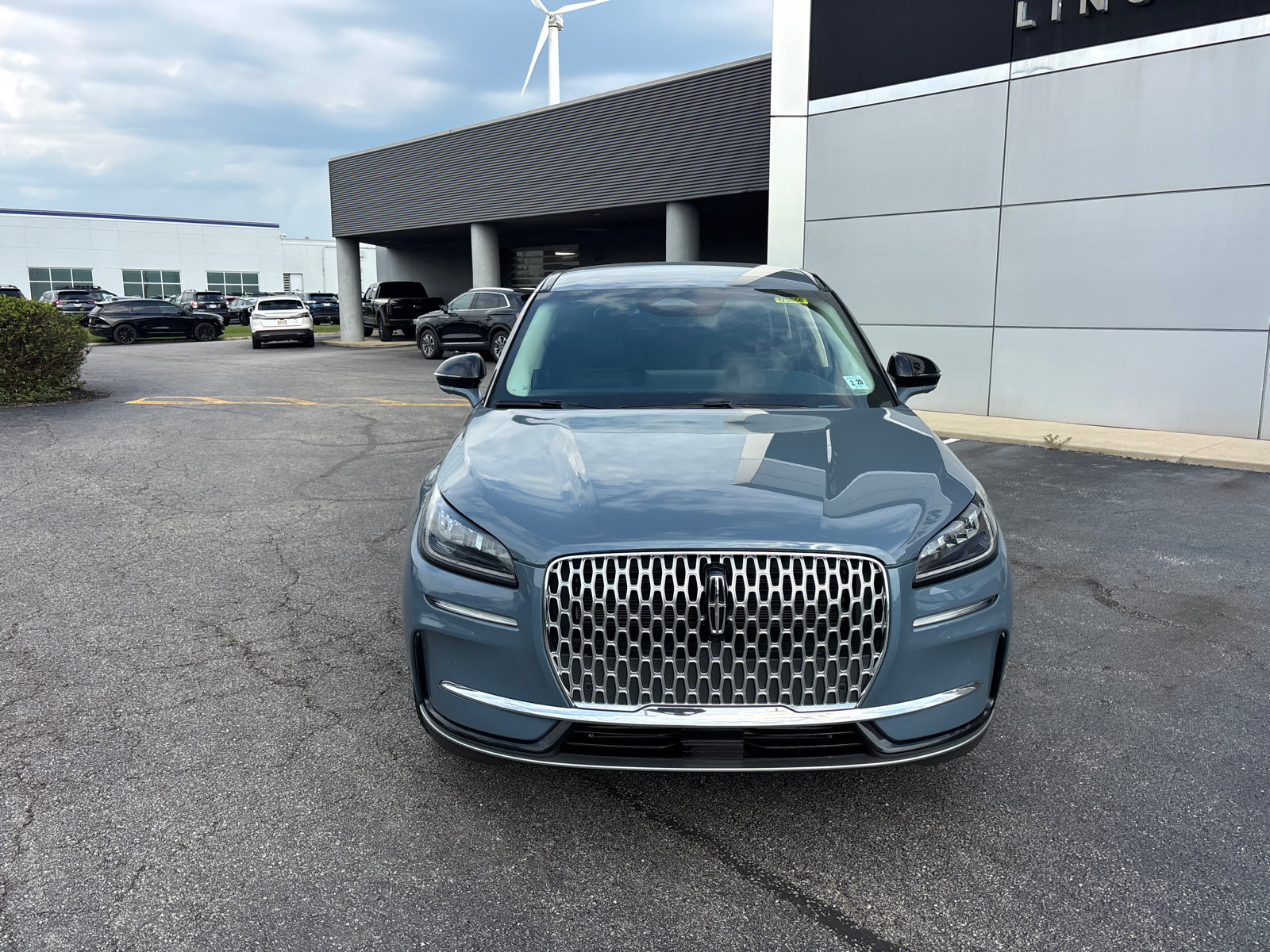 Used 2024 Lincoln Corsair AWD w/ Equipment Group 101A image 2