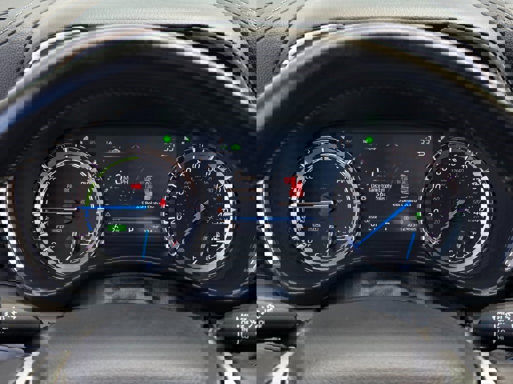 Used 2022 Toyota Highlander Limited image 29