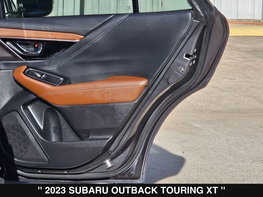 Used 2023 Subaru Outback Touring XT AWD/4WD image 27