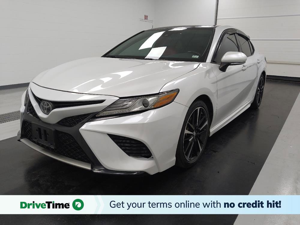 Used 2019 Toyota Camry XSE w/ 4 Season Floor Mat Package FWD image 1