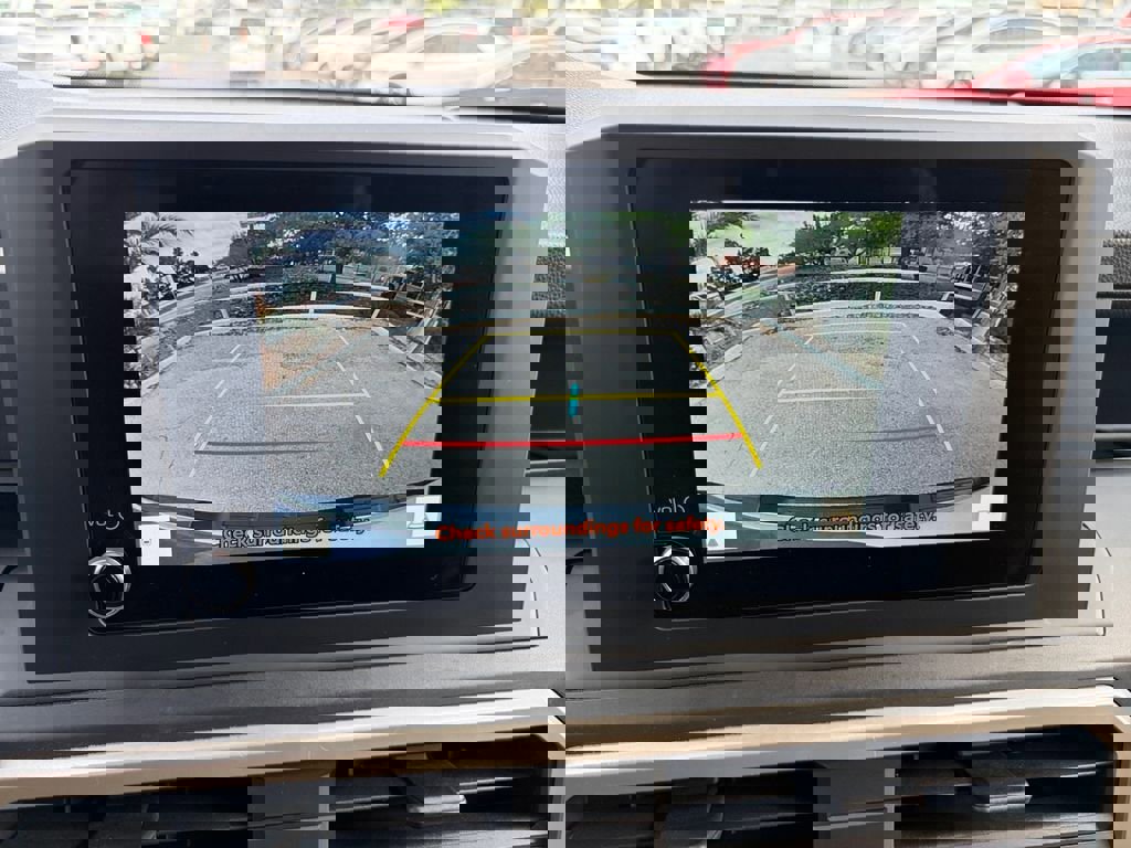 Used 2025 Toyota Tacoma SR image 26