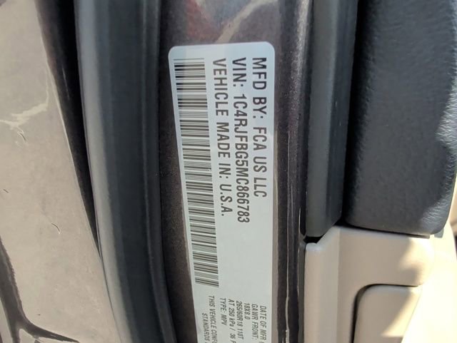 Used 2021 Jeep Grand Cherokee Limited w/ Premium Lighting Group AWD/4WD image 34