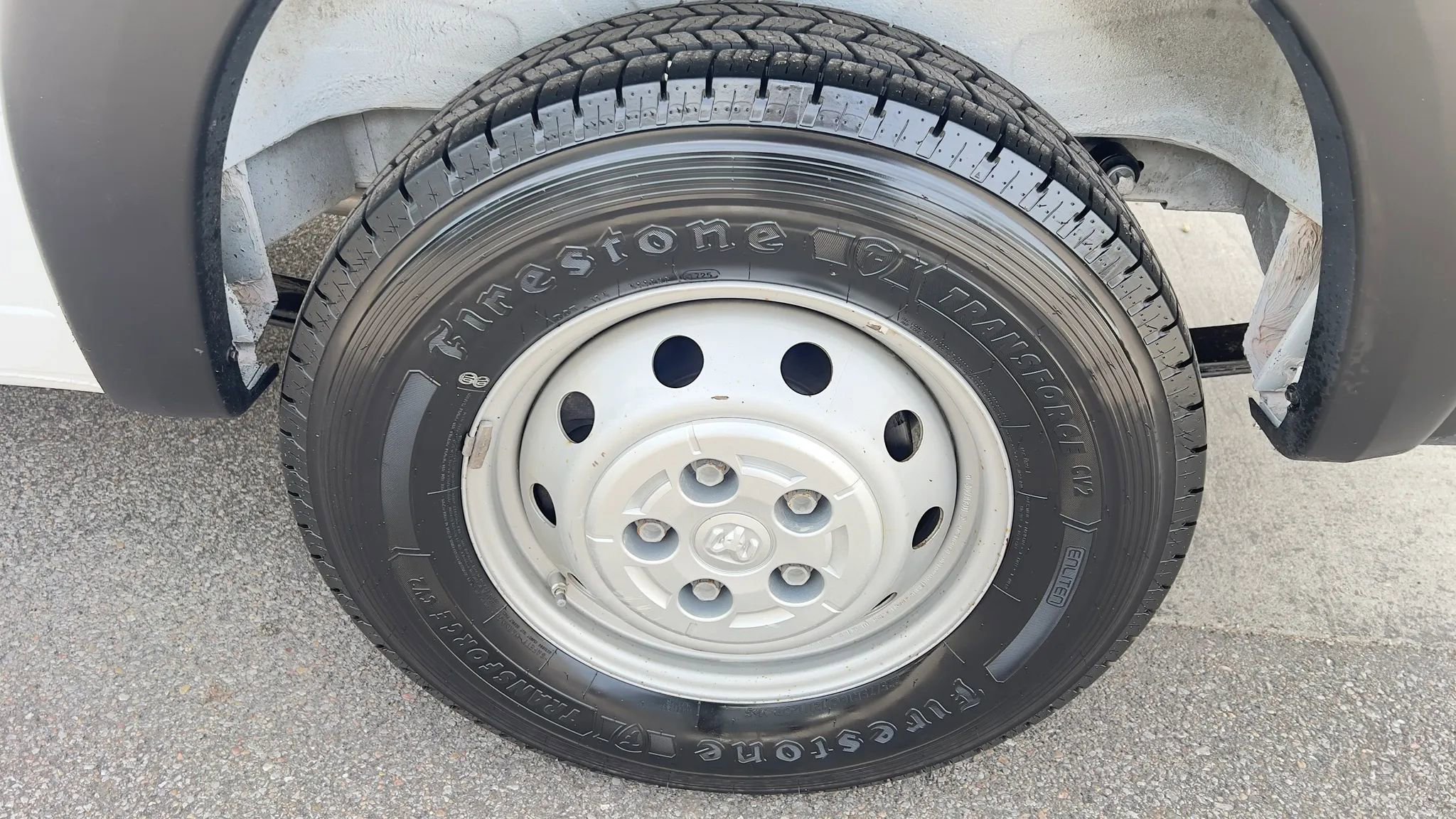 Used 2023 RAM ProMaster 2500 FWD image 11