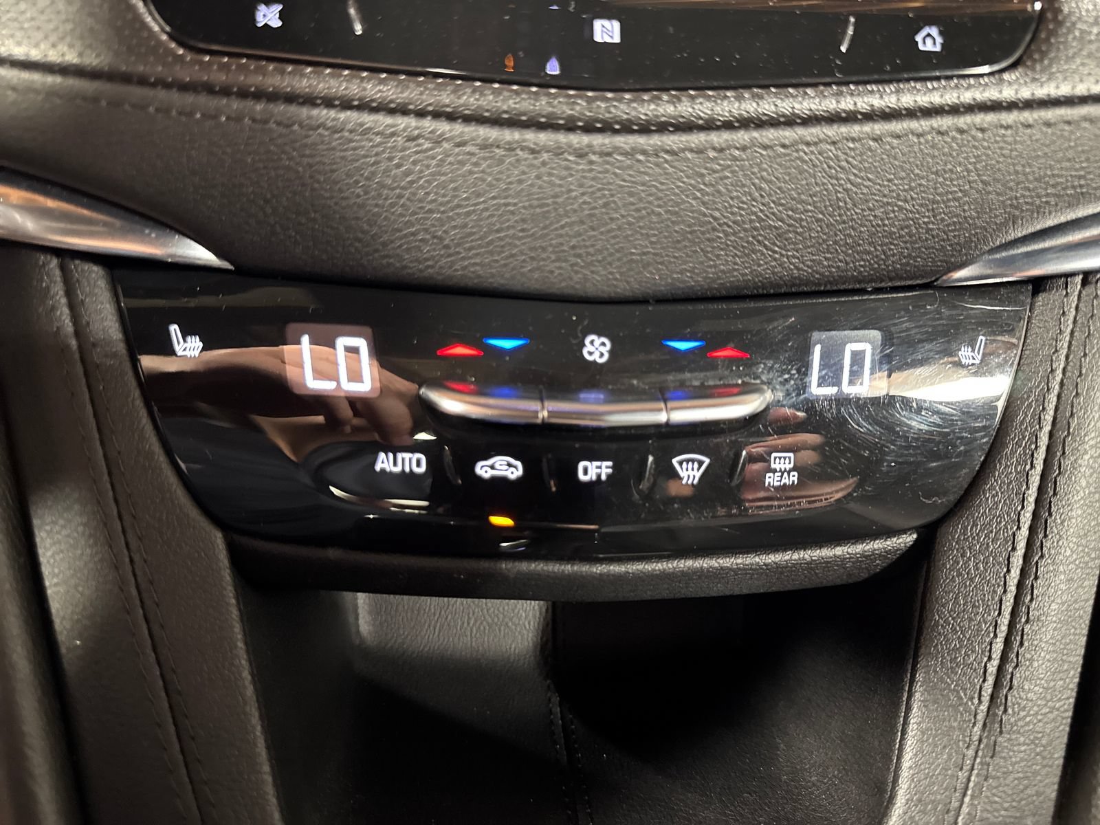 Used 2021 Cadillac XT5 Premium Luxury AWD/4WD image 17