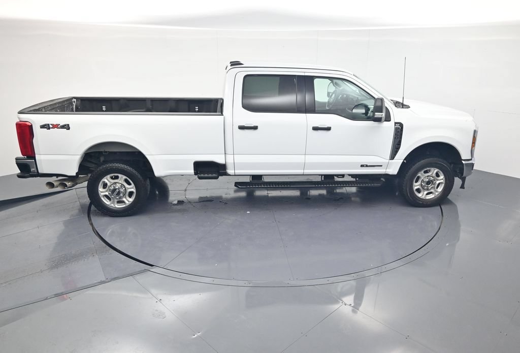 Used 2025 Ford F350 XLT AWD/4WD image 41