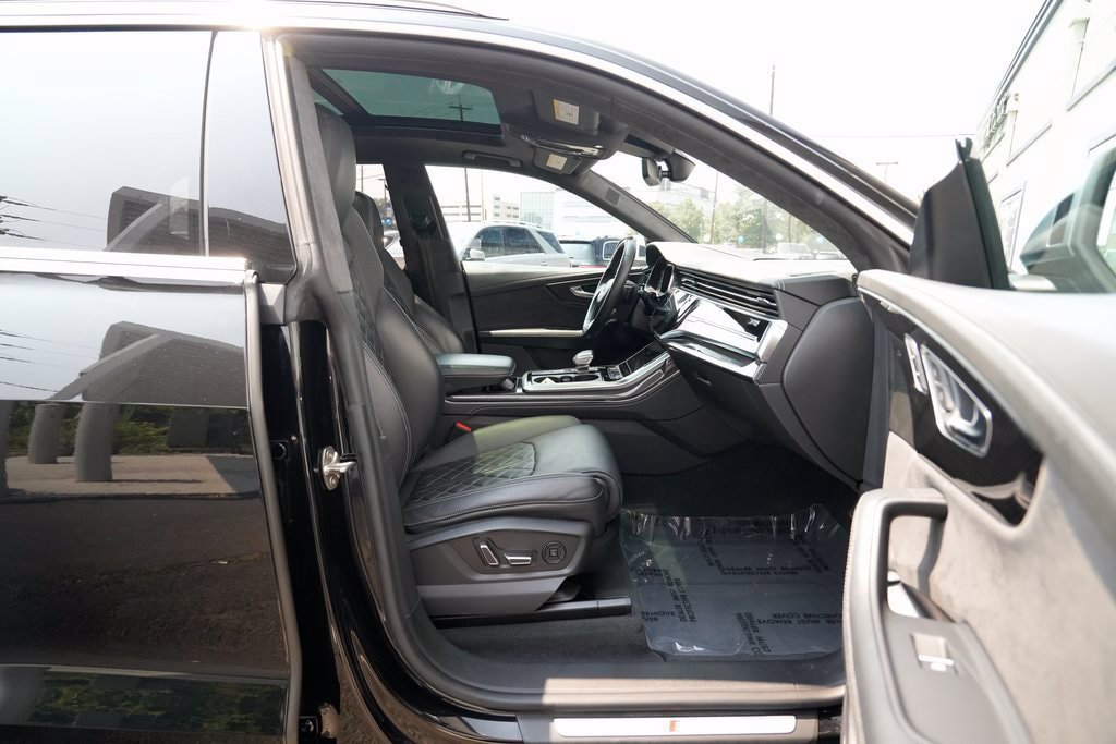 Used 2022 Audi SQ8 Prestige w/ Prestige Package AWD/4WD image 20
