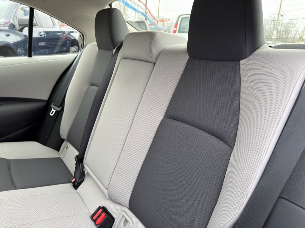 Used 2025 Toyota Corolla Hybrid Sedan image 27