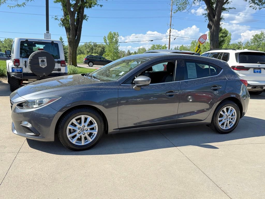 Used 2014 MAZDA MAZDA3 i Touring w/ Technology Package FWD image 7