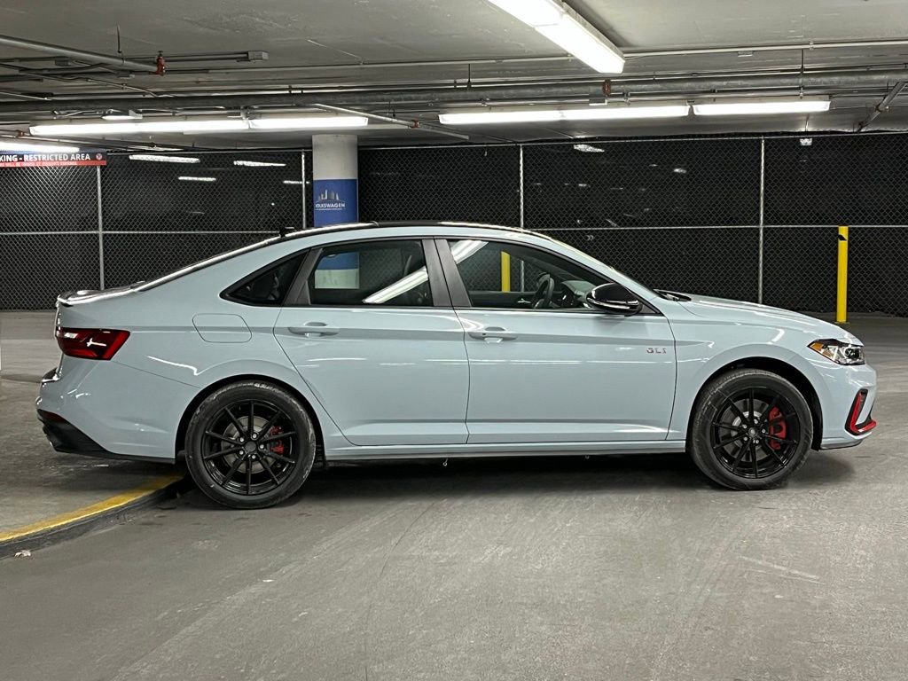 New 2026 Volkswagen Jetta GLI Autobahn FWD image 35
