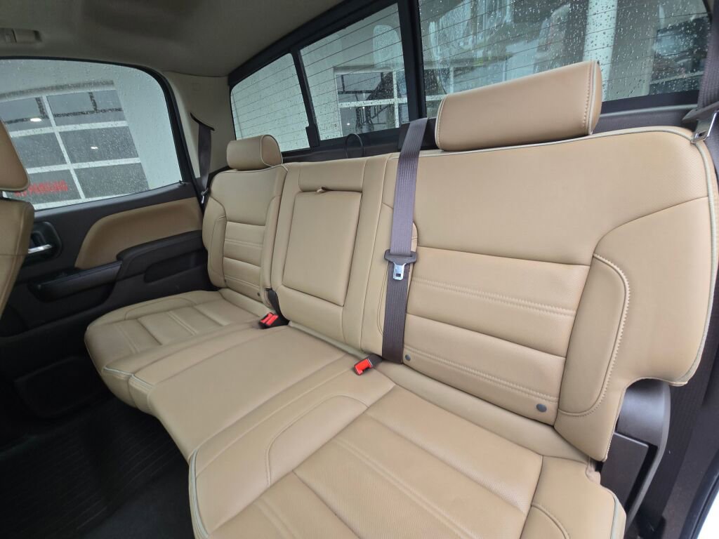 Used 2017 GMC Sierra 3500 Denali w/ Duramax Plus Package image 14