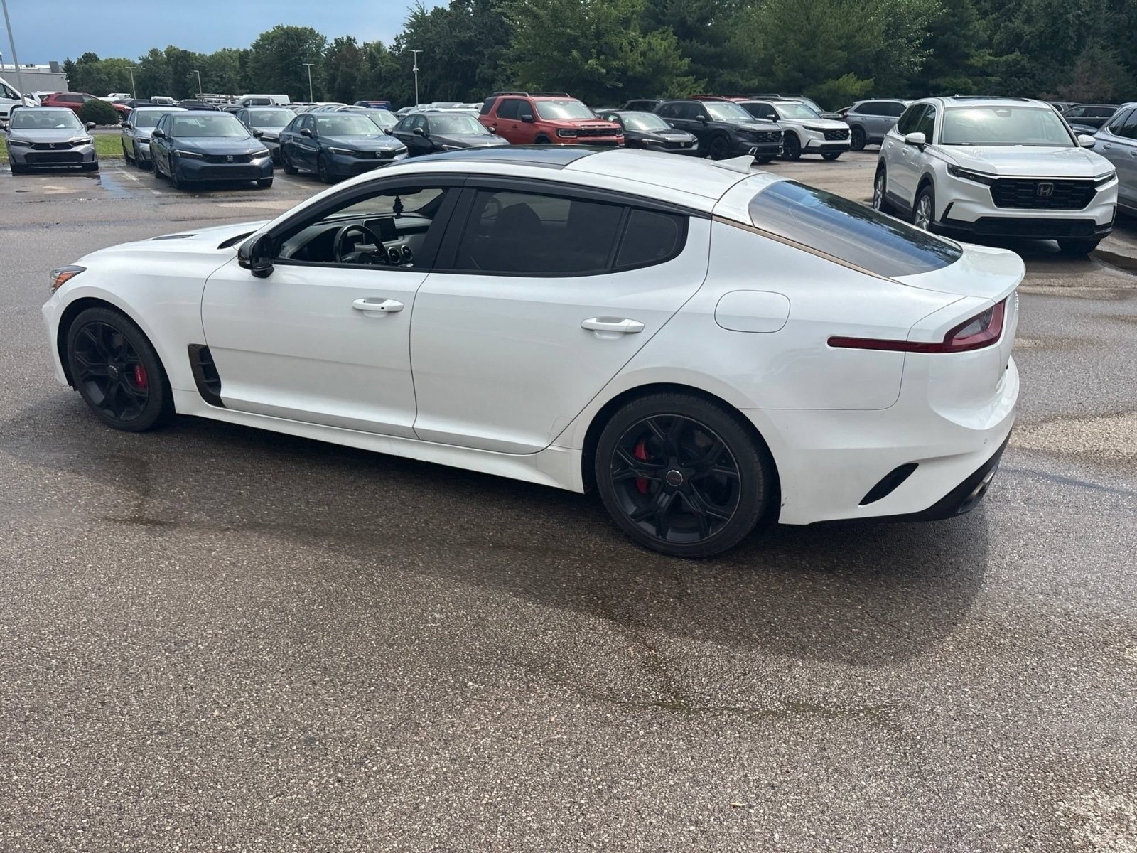 Used 2018 Kia Stinger GT2 AWD/4WD image 11