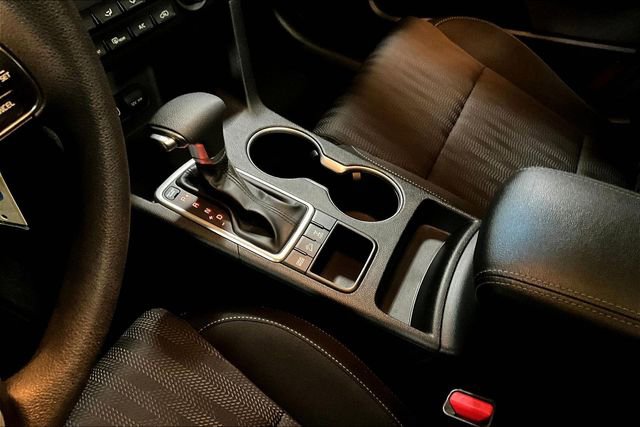 Used 2017 Kia Sportage LX image 32