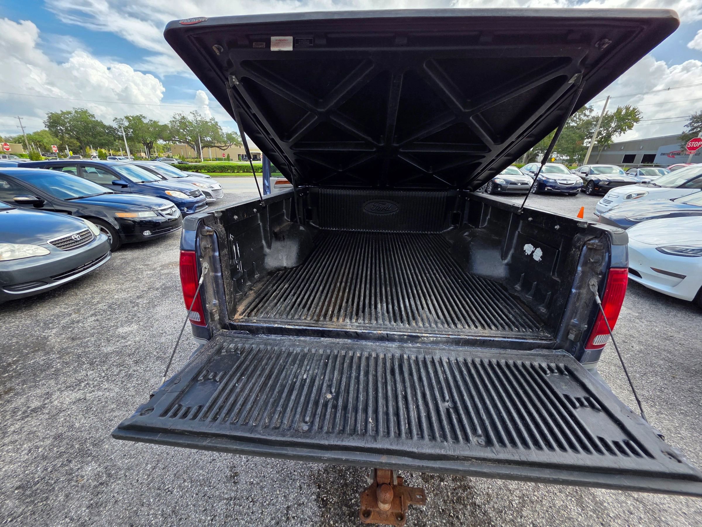 Used 2004 Ford F250 XL image 17