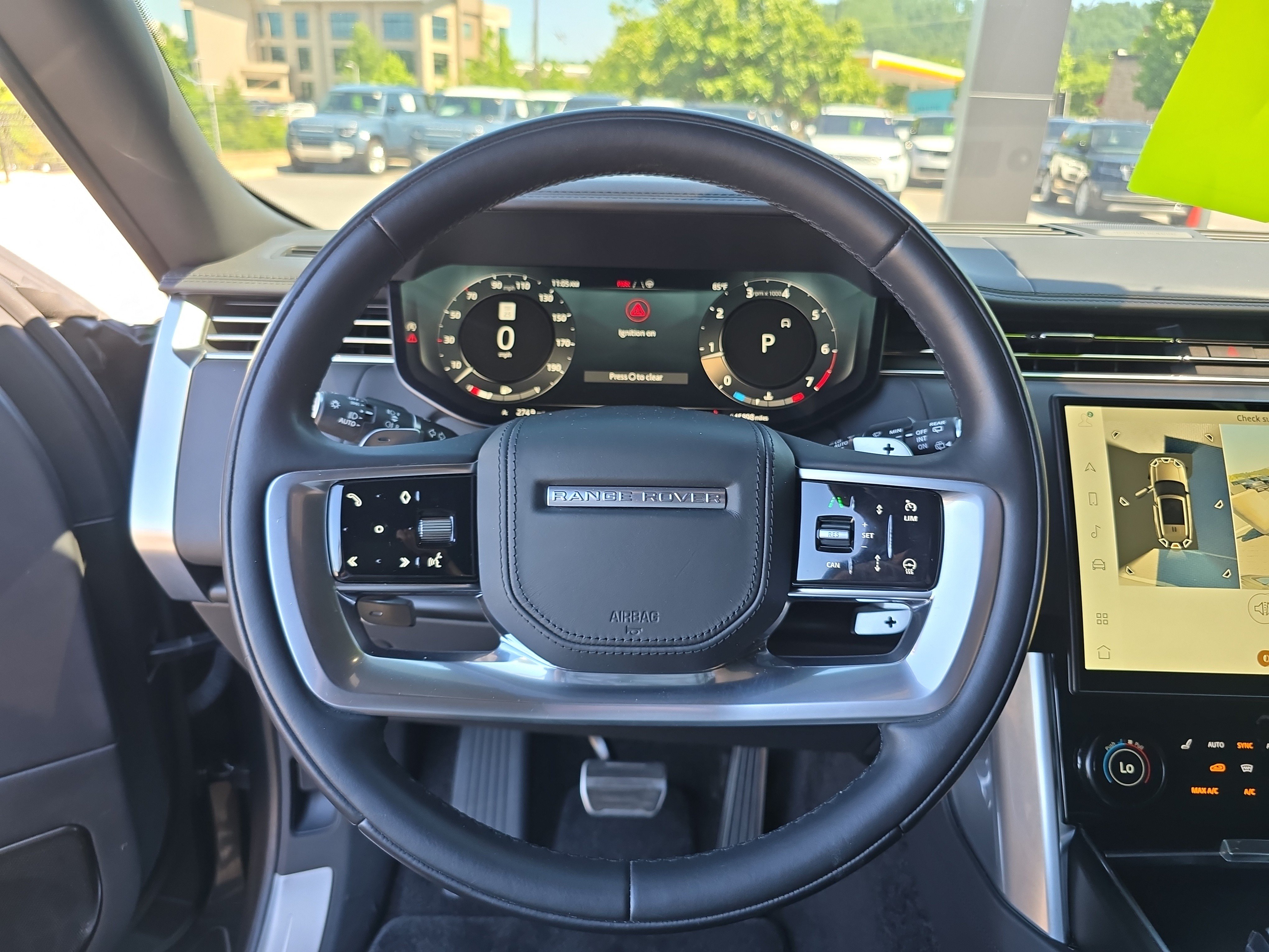 Certified 2023 Land Rover Range Rover SV AWD/4WD image 27