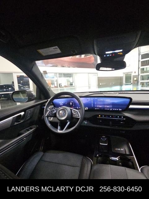 Used 2025 Buick Enclave Preferred image 27
