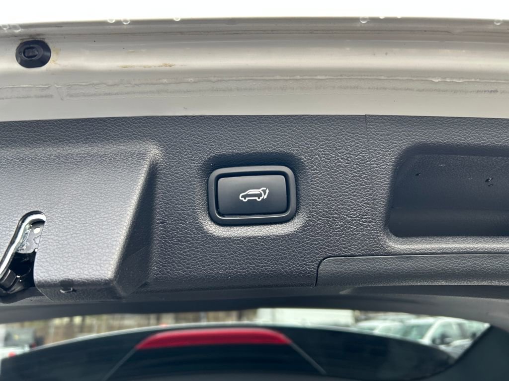 Used 2023 Hyundai Santa Fe SEL image 28