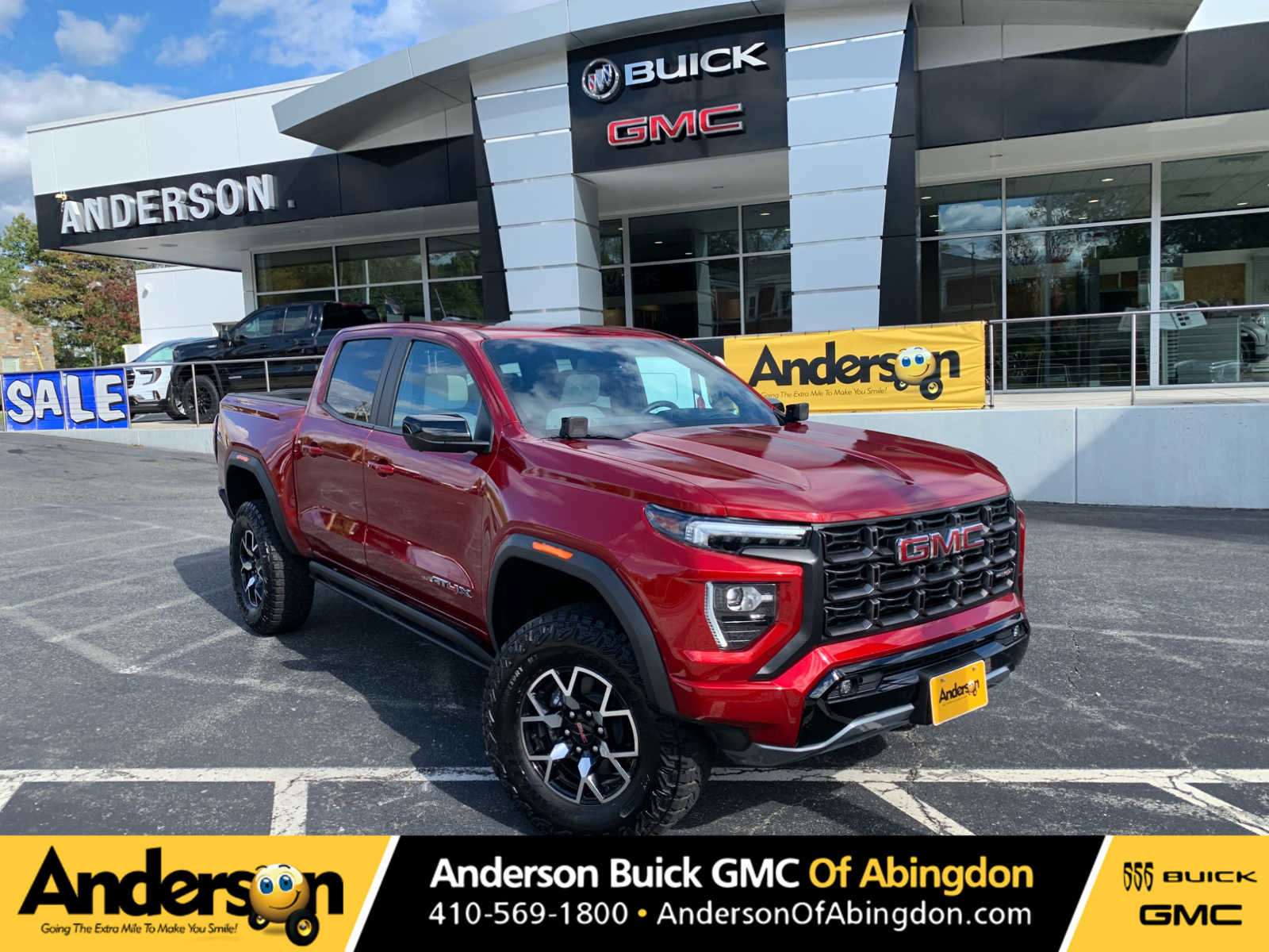 Used 2024 GMC Canyon AT4X image 1