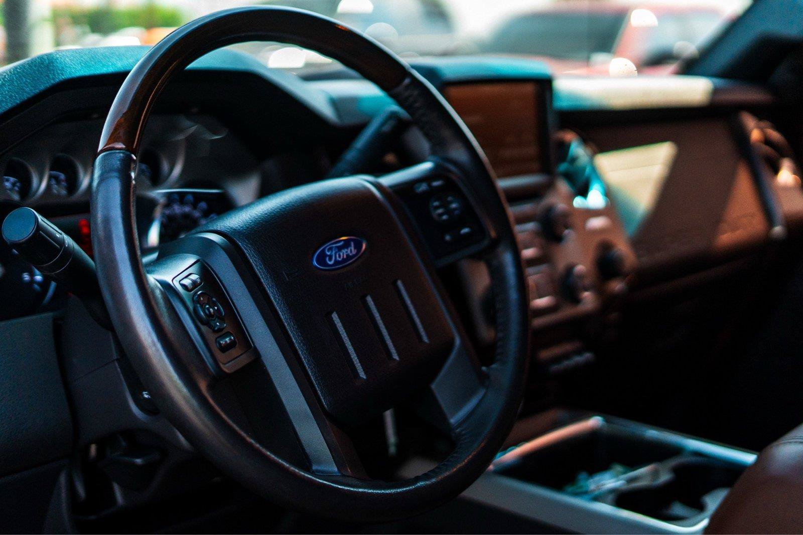 Used 2015 Ford F450 Platinum AWD/4WD image 8