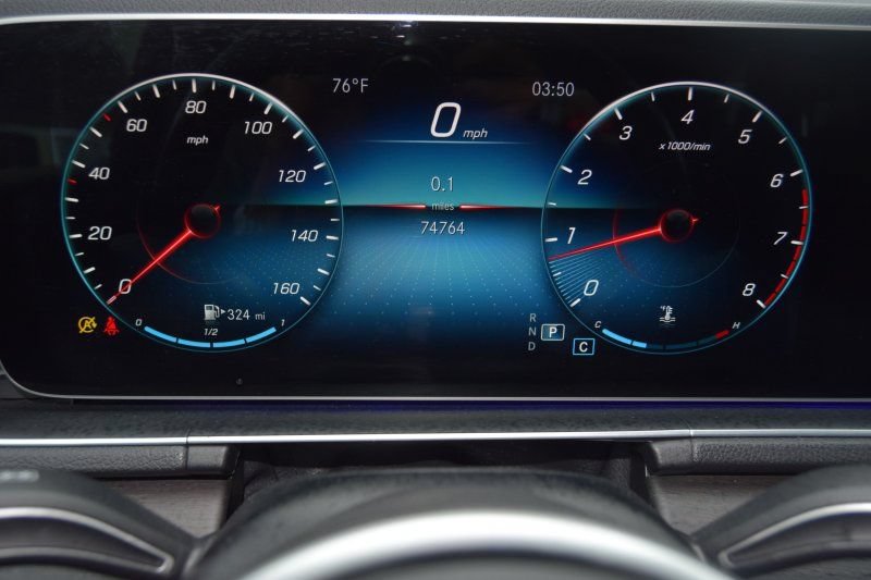 Used 2021 Mercedes-Benz GLE 350 4MATIC w/ Premium Package image 24