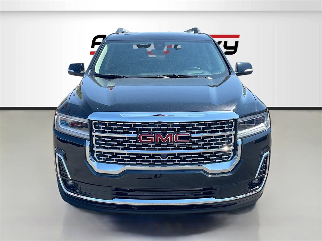 Used 2022 GMC Acadia Denali w/ Black Diamond Edition image 2