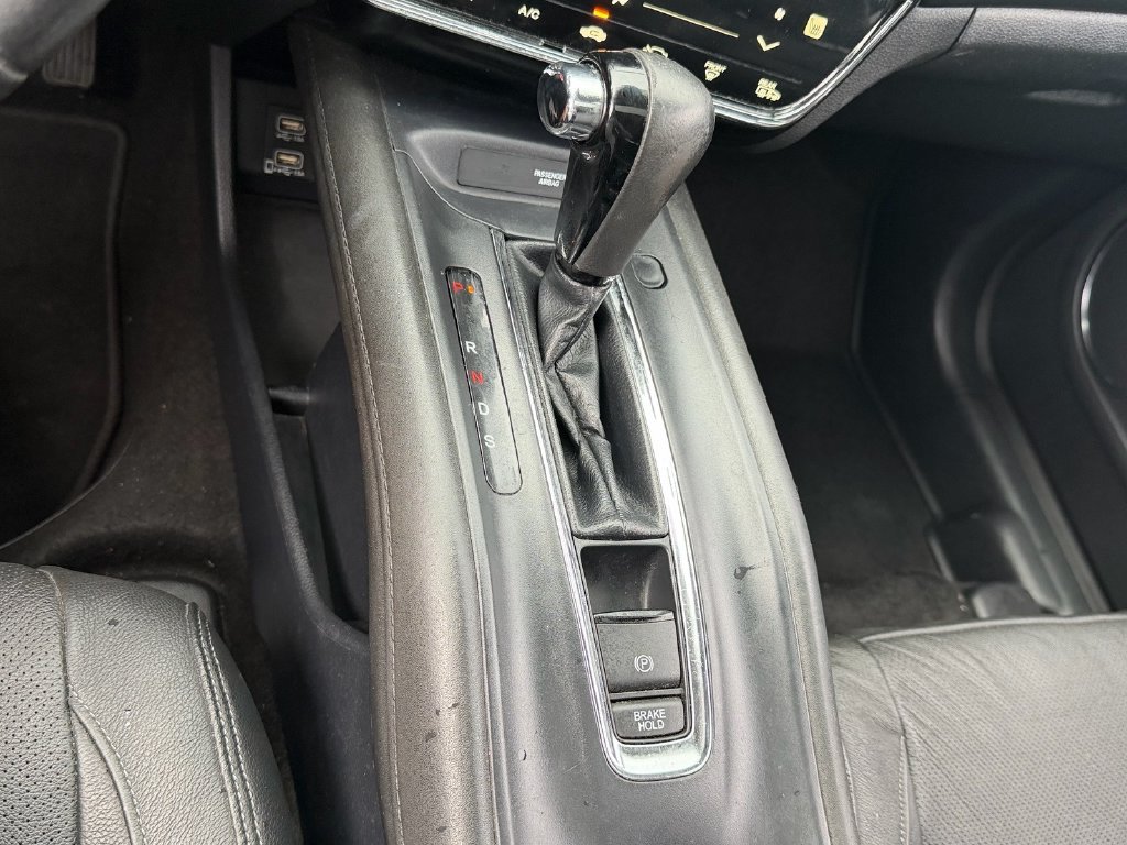 Used 2021 Honda HR-V EX-L image 25
