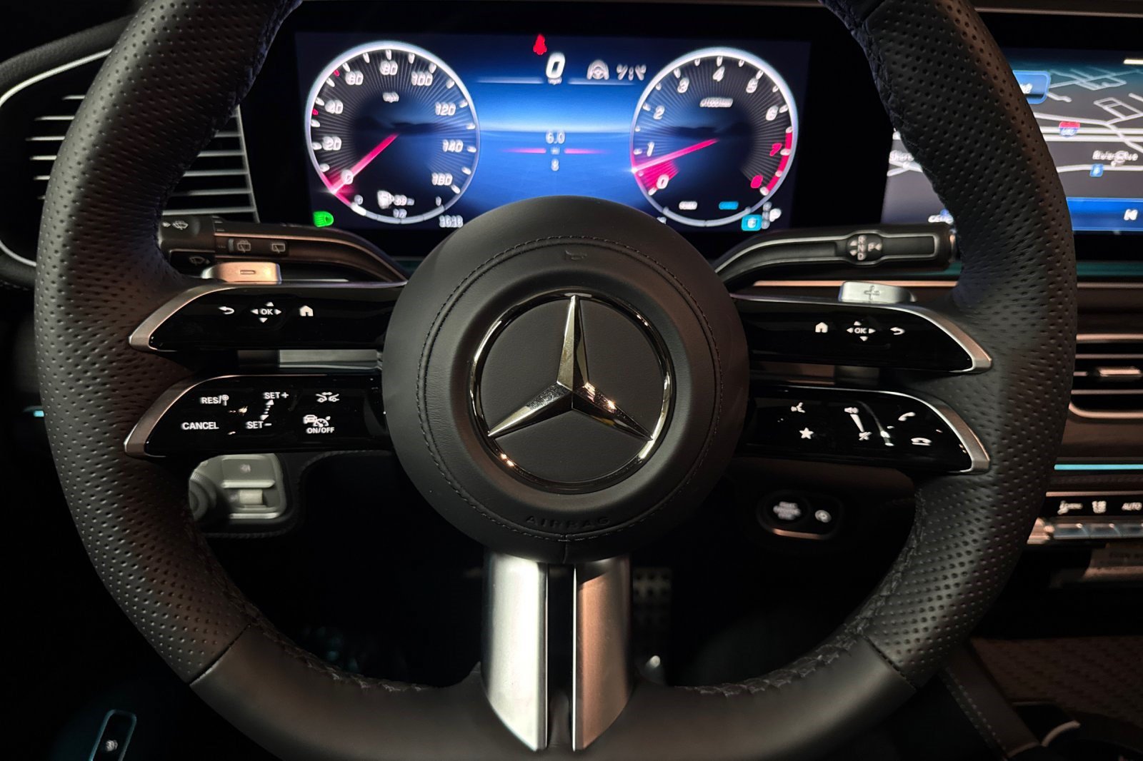 New 2026 Mercedes-Benz GLS 580 4MATIC image 10