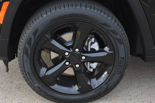 New 2026 Jeep Grand Cherokee Limited w/ Limited Altitude Package image 10