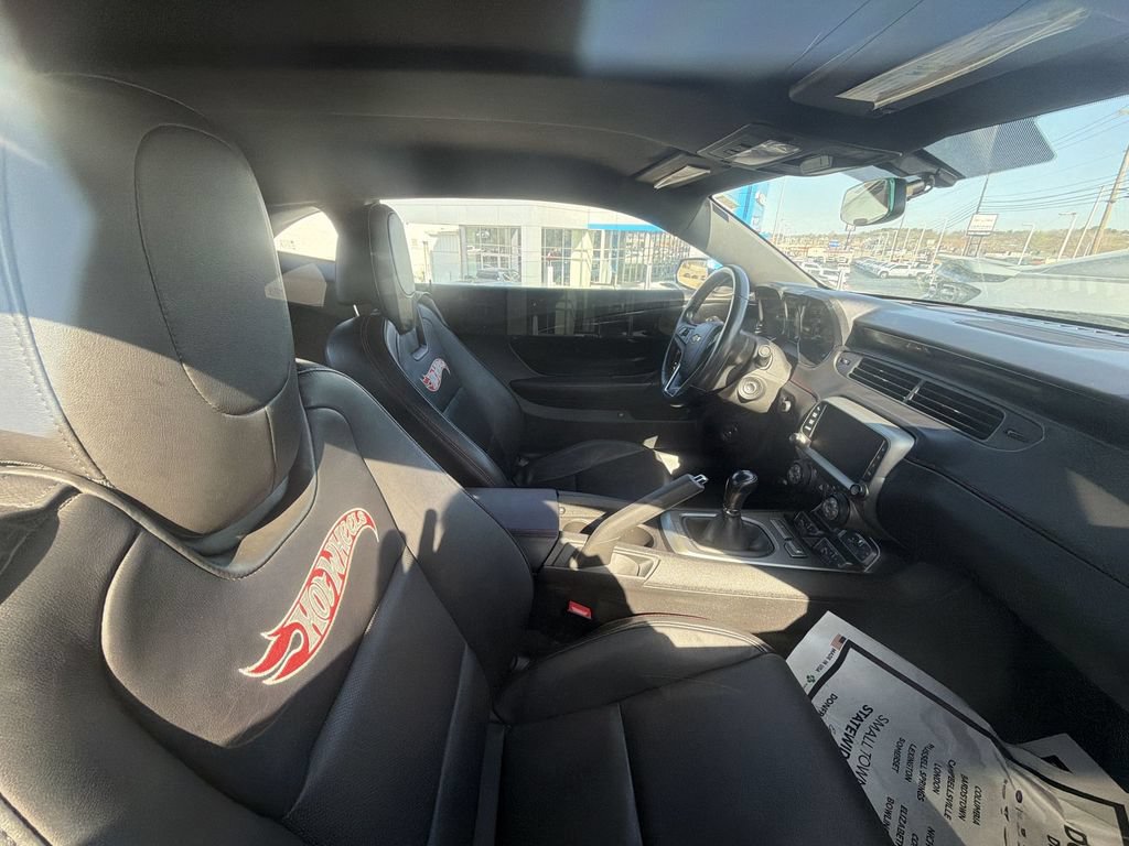 Used 2013 Chevrolet Camaro SS w/ Hot Wheels Special Edition RWD image 15