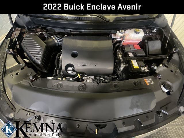 Used 2022 Buick Enclave Avenir w/ Avenir Technology Package image 32