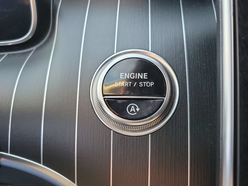 Used 2023 Mercedes-Benz C 300 Sedan image 34