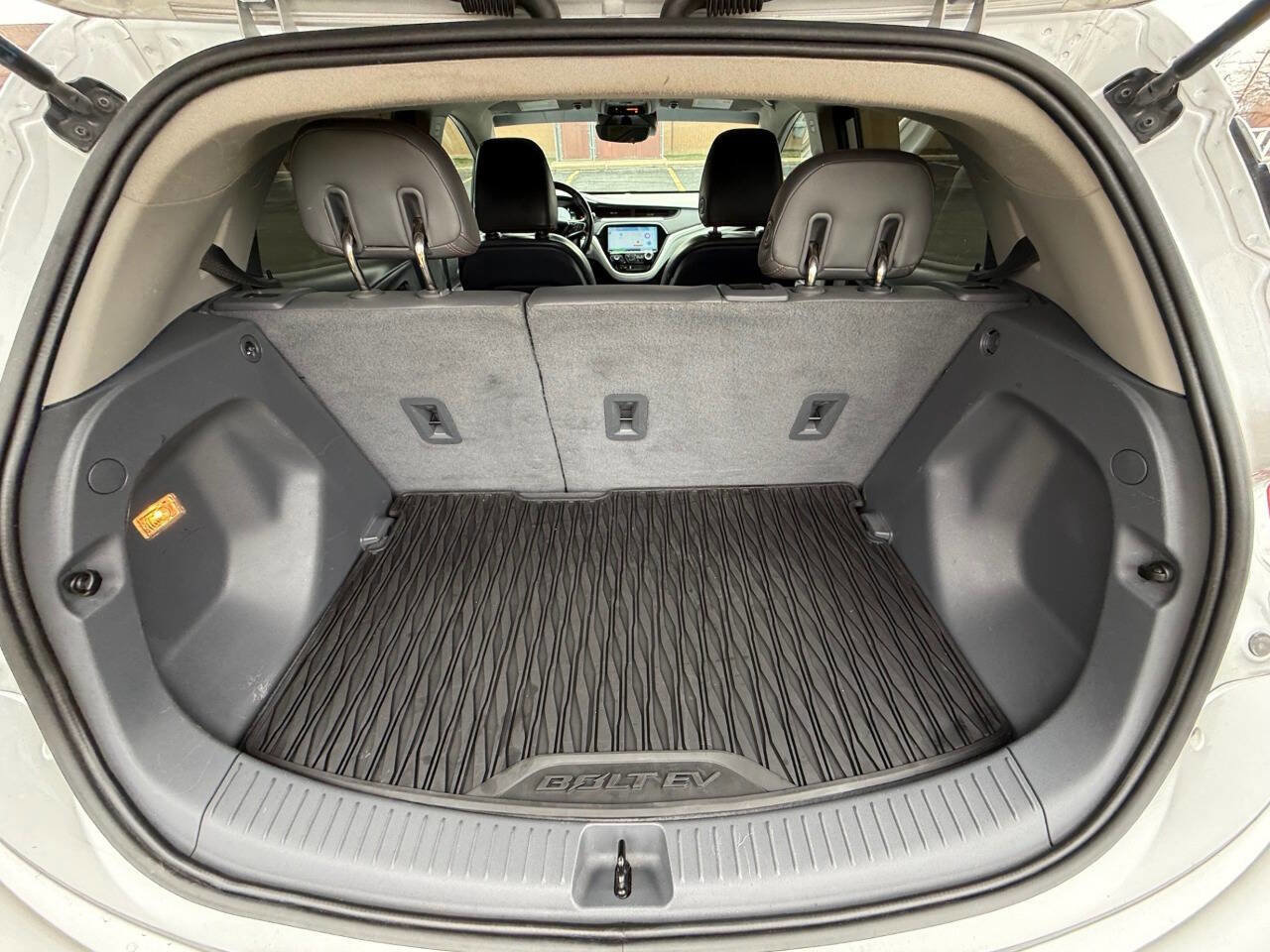 Used 2021 Chevrolet Bolt Premier w/ Infotainment Package image 14