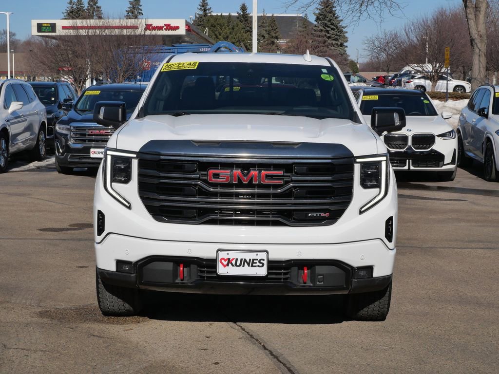 Used 2023 GMC Sierra 1500 AT4 w/ AT4 Premium Package image 2