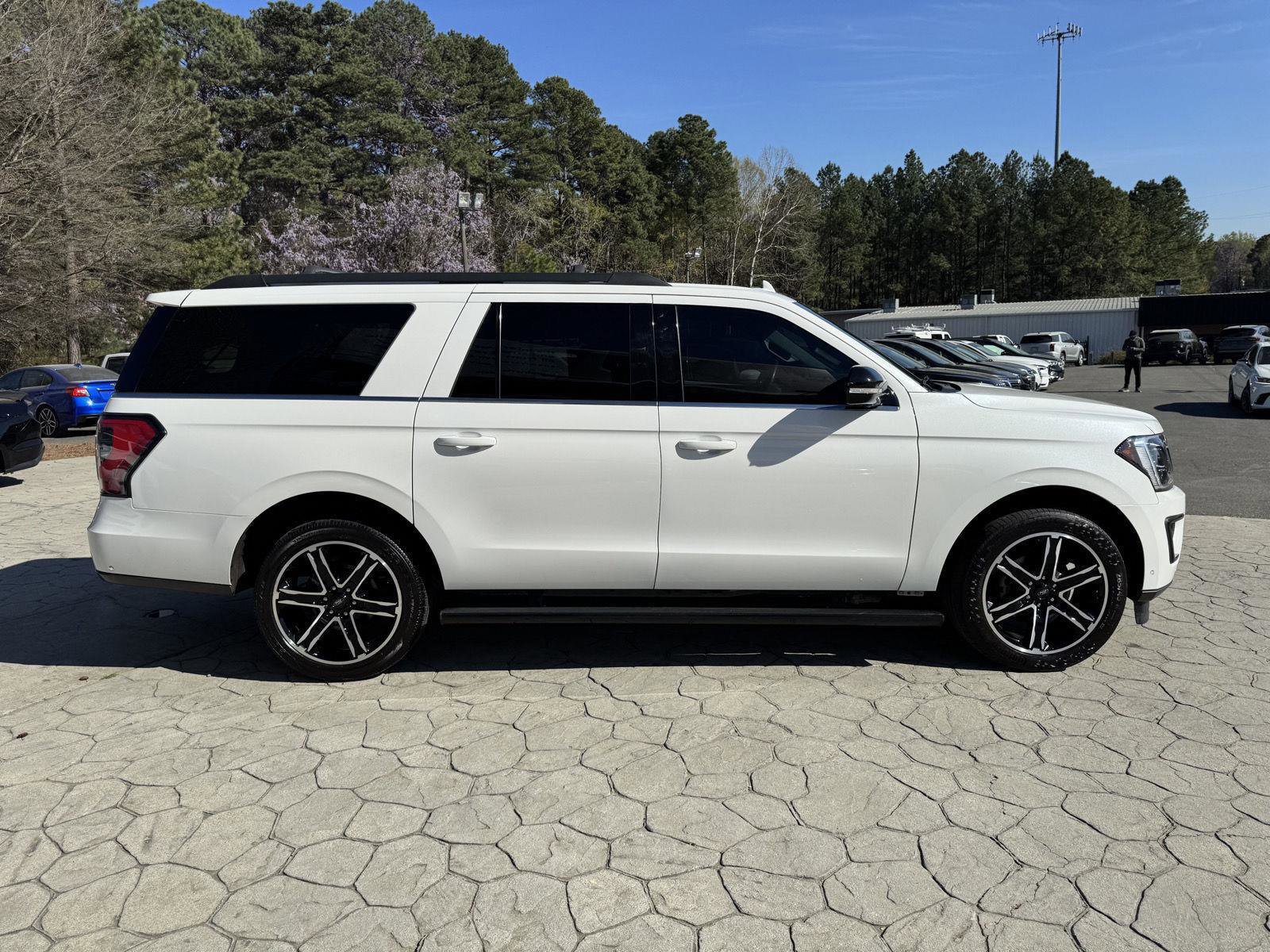Used 2021 Ford Expedition Max Limited image 21