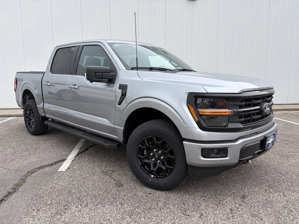 New 2026 Ford F150 XLT w/ Equipment Group 302A MID AWD/4WD image 10
