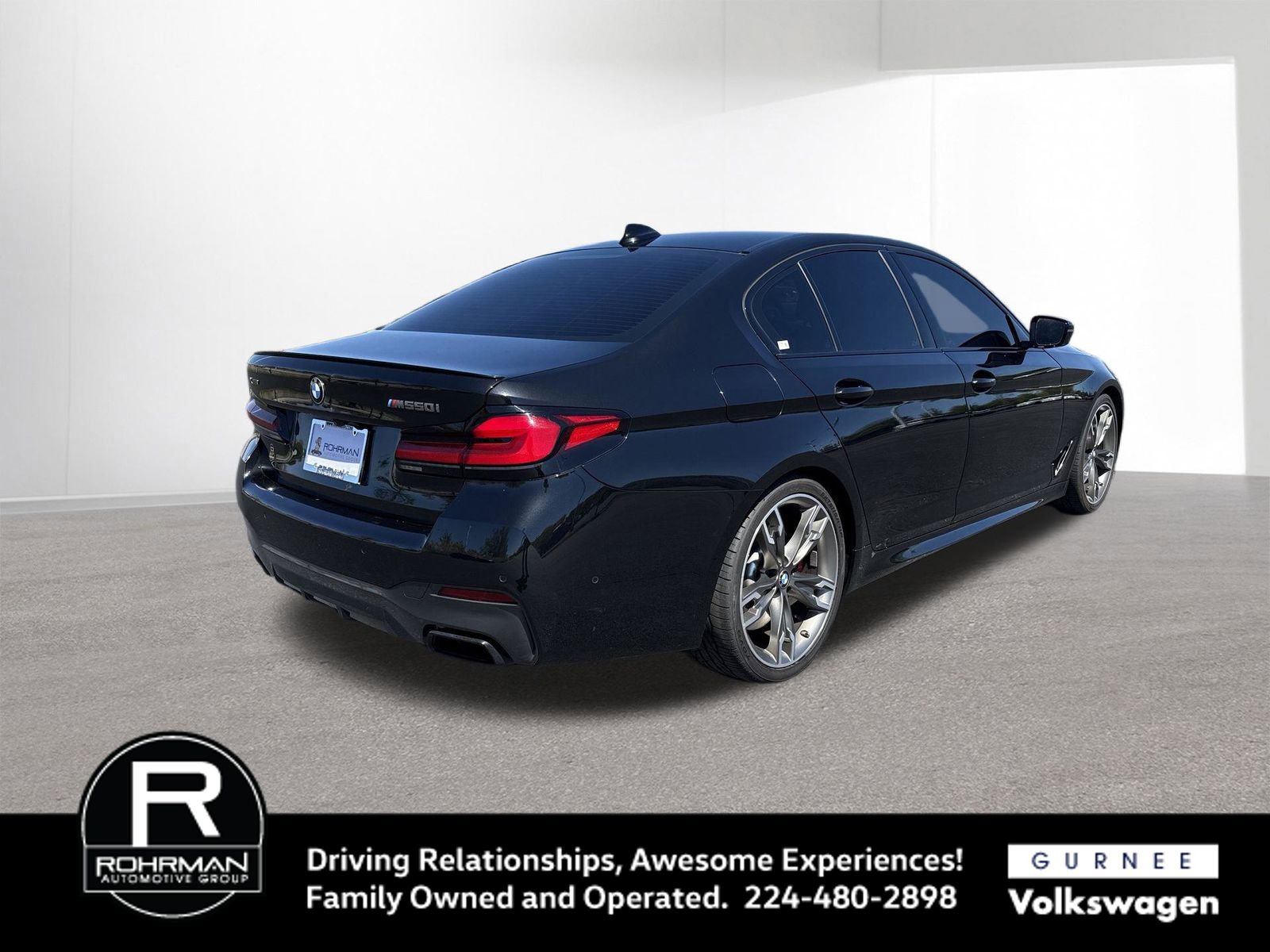 Used 2021 BMW M550i xDrive w/ Dynamic Handling Package AWD/4WD image 10