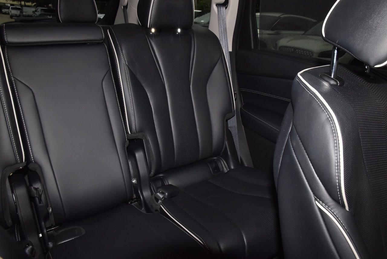 Used 2023 Acura MDX SH-AWD w/ Advance Package image 23