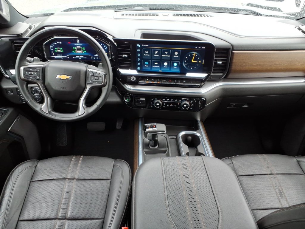 Certified 2023 Chevrolet Silverado 1500 High Country w/ High Country Premium Package AWD/4WD image 18