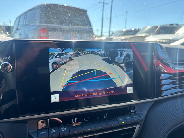 Used 2026 Toyota Camry SE w/ Multimedia Upgrade Package AWD/4WD image 11