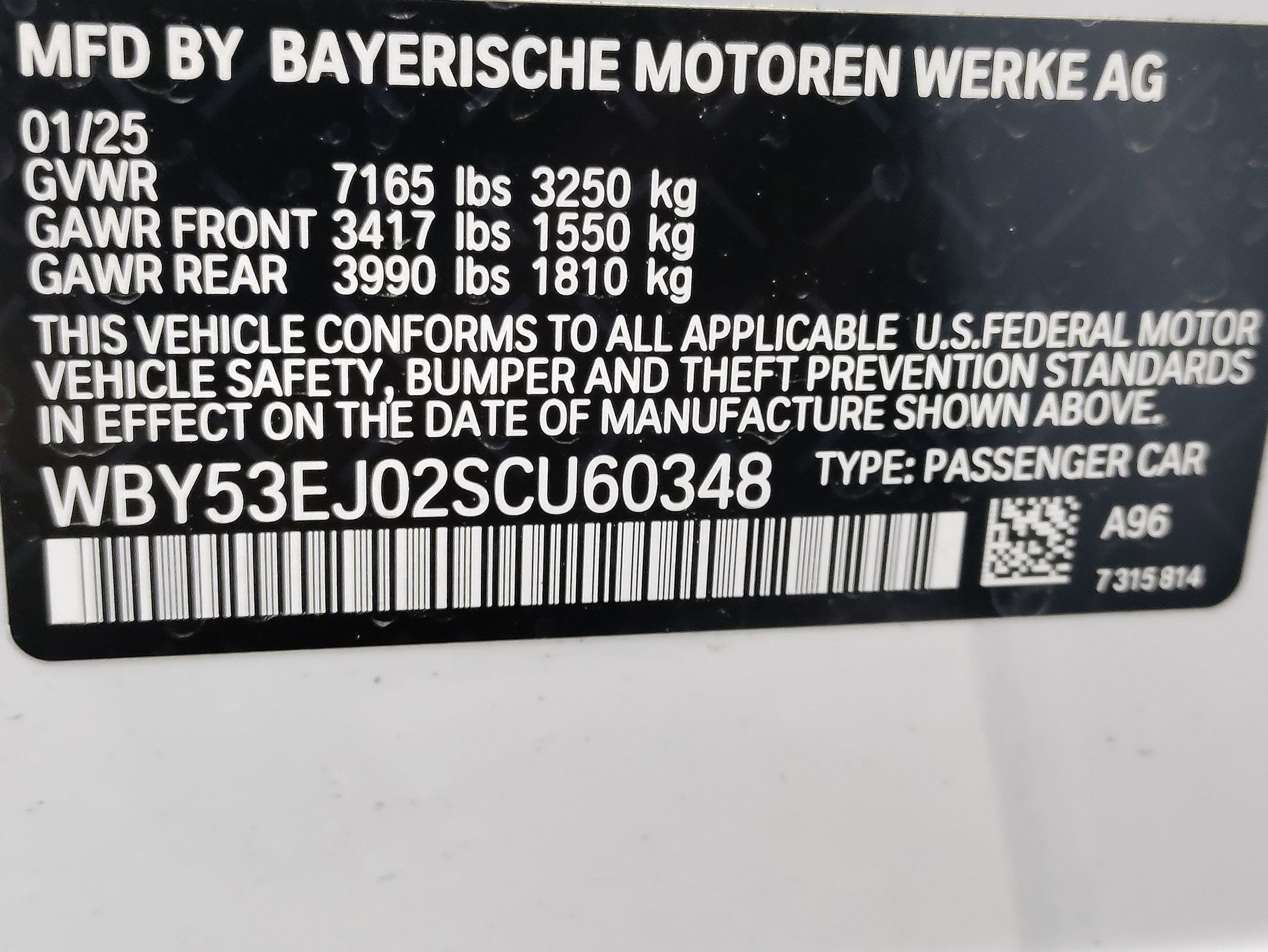 Used 2025 BMW i7 xDrive60 image 24