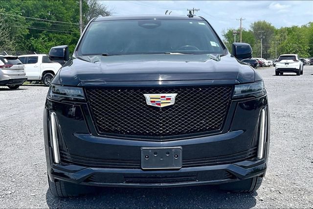 Used 2023 Cadillac Escalade Sport image 2