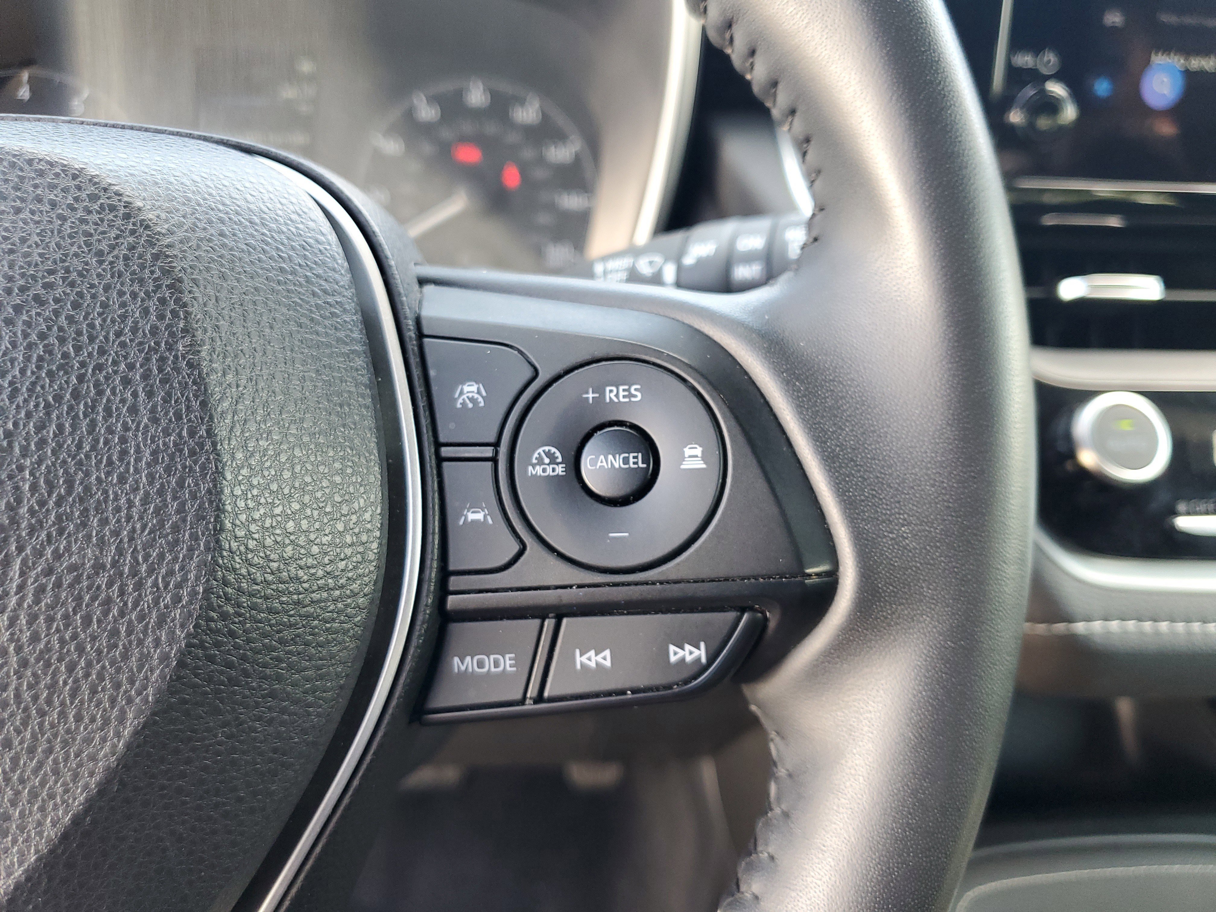 Used 2023 Toyota Corolla SE FWD image 27