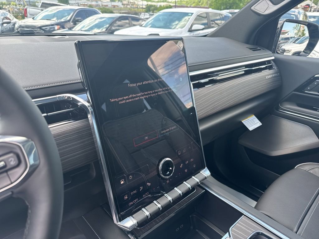 New 2025 GMC Sierra EV Denali image 18