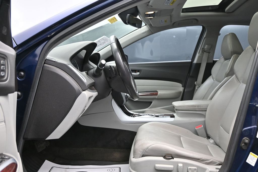 Used 2015 Acura TLX V6 w/ Technology Package FWD image 9