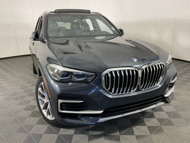 Used 2022 BMW X5 xDrive40i w/ Premium Package AWD/4WD image 8