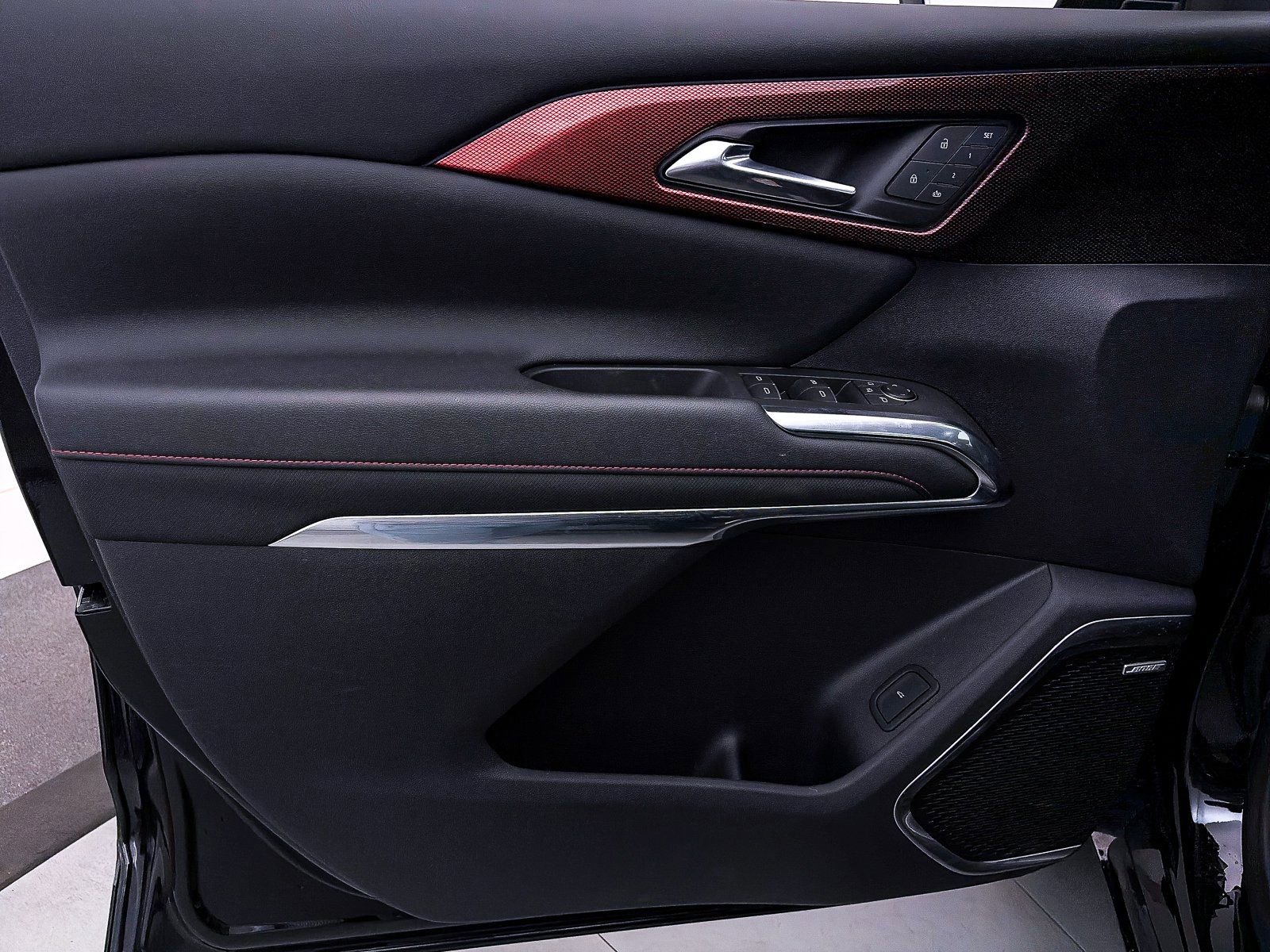 Used 2024 Chevrolet Traverse RS w/ LPO, Floor Liner Package image 17