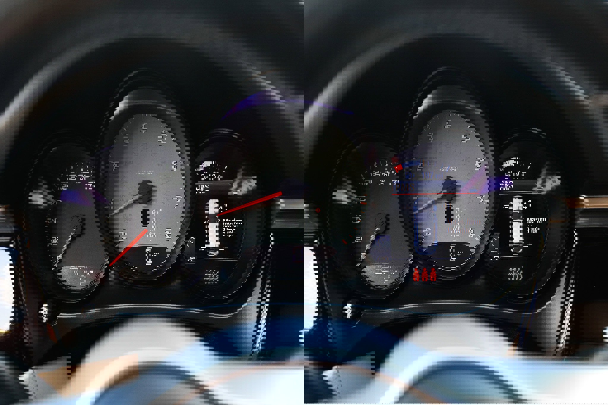 Used 2021 Porsche Macan S image 34