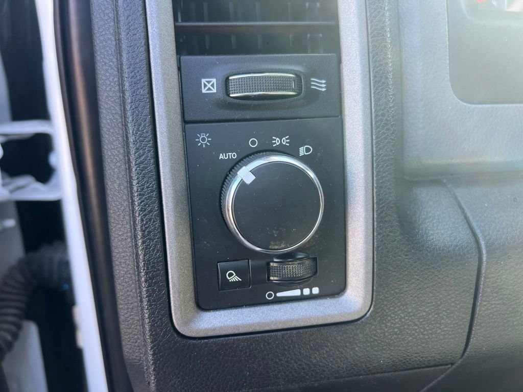 Used 2016 RAM 1500 Tradesman w/ Popular Equipment Group AWD/4WD image 23